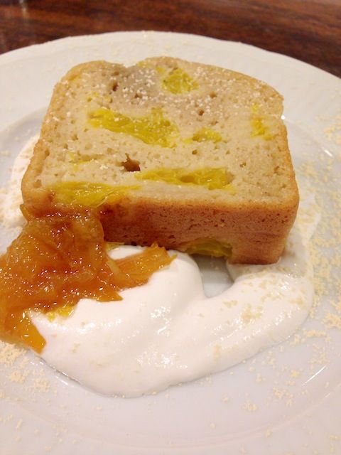 今日は甘夏のパウンドケーキです