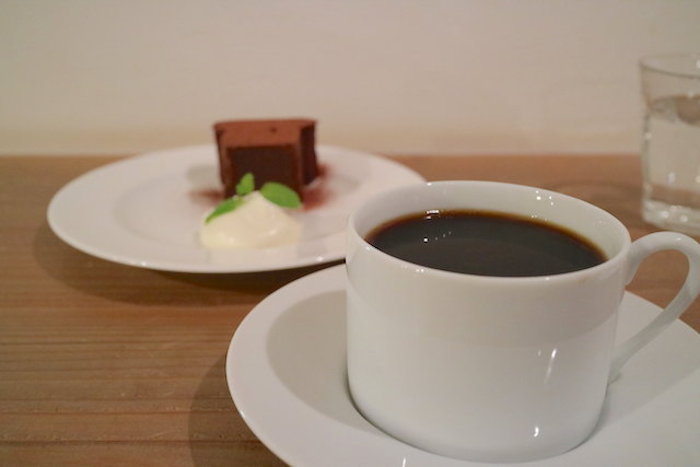 今日はガトーショコラです