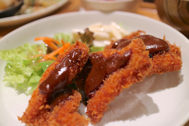 今日はみそだれチキンカツです