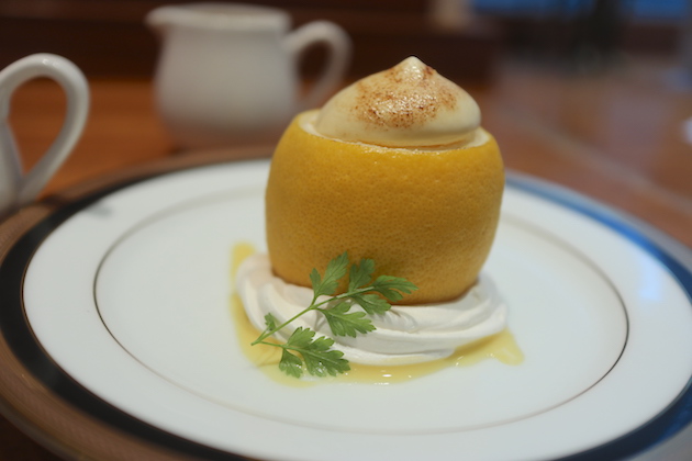 今日は檸檬ケーキです