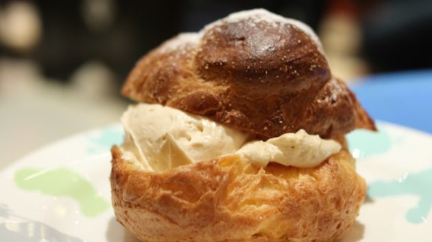 今日は古瀬戸オリジナル シュークリームです