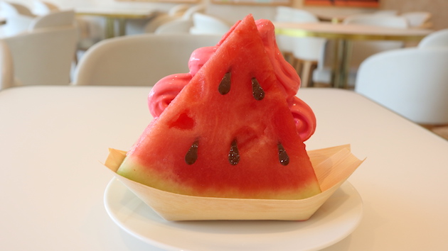 今日はスイカソフトです