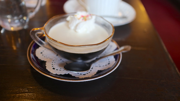 今日はコーヒーゼリーです