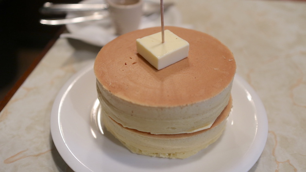 今日はホットケーキです