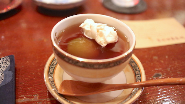 今日は完熟梅ゼリーです
