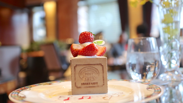 今日はキャロットケーキです