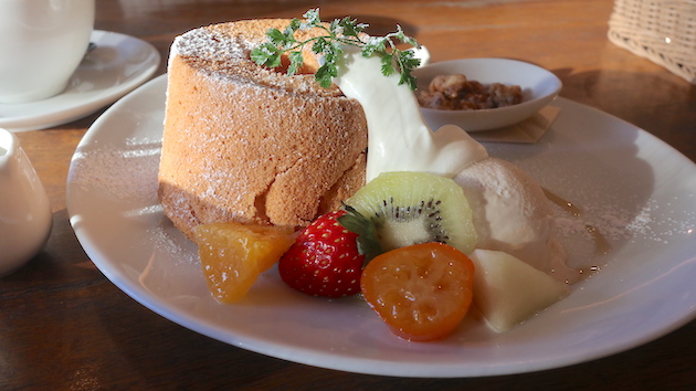 今日は米粉ボーロシフォンです