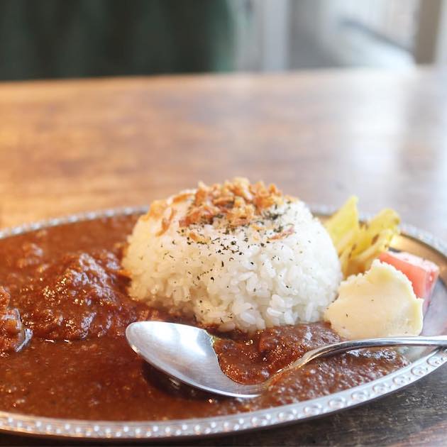 今日はチキンカリーライスです