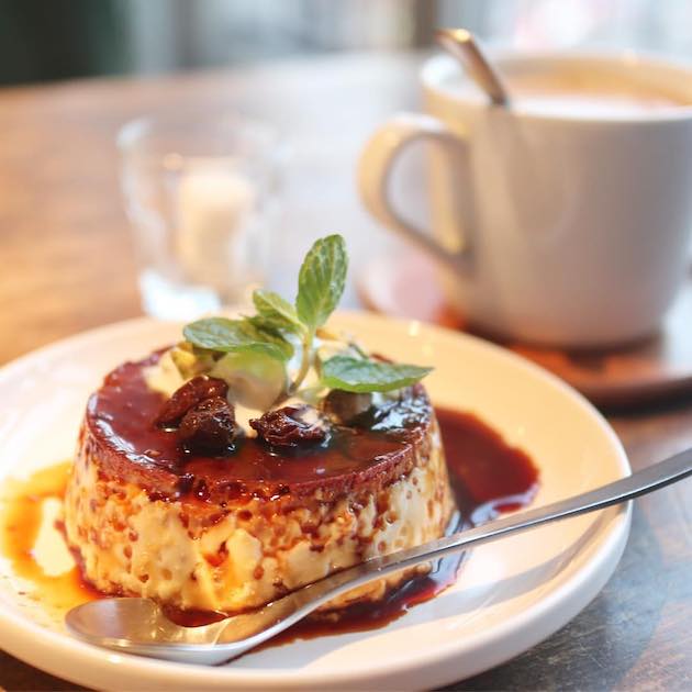今日はカスタードプリンです
