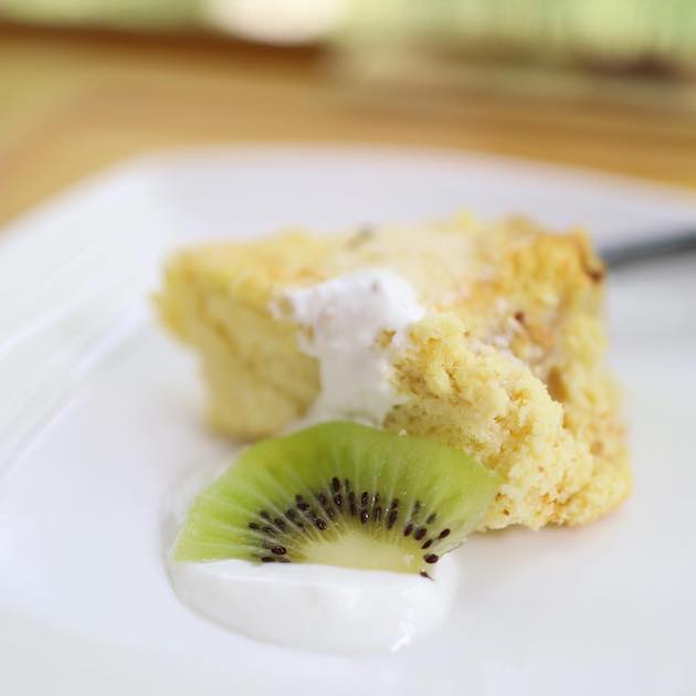 今日は豆腐チーズケーキです