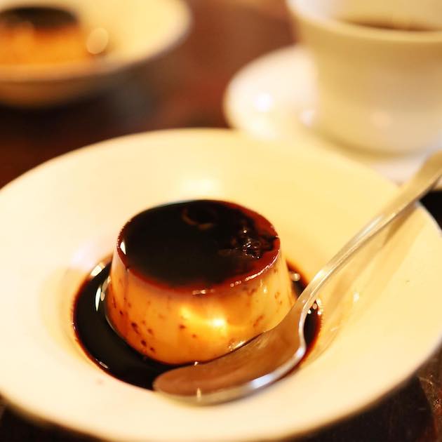 今日は自家製プリンです