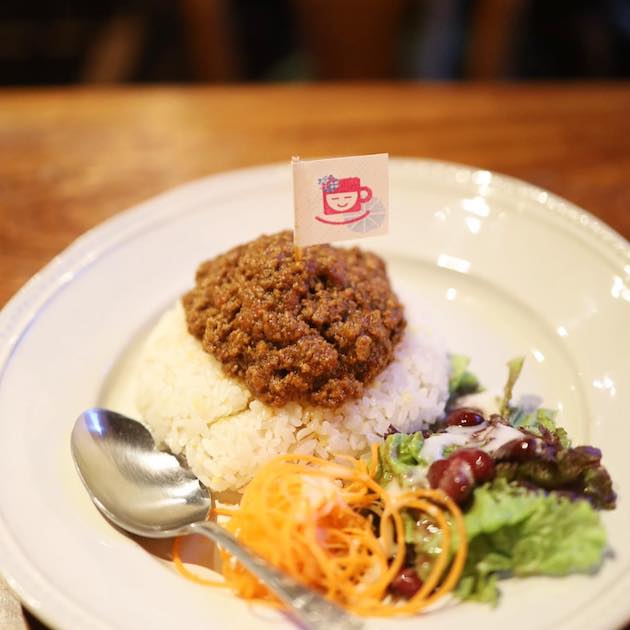 今日はキーマカレーです