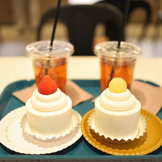 今日はクラッシックショートケーキです