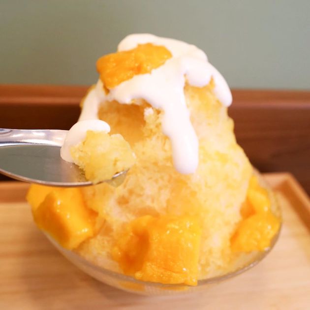 今日は台湾マンゴー&パッションフルーツのかき氷です