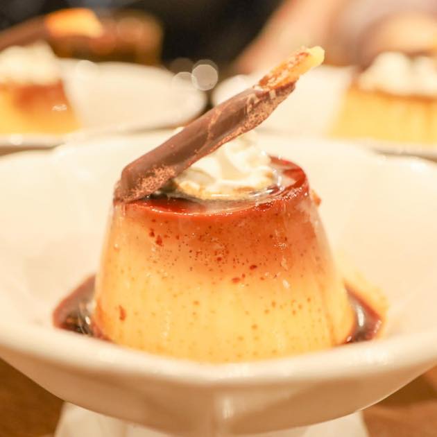 今日はカスタードプディングです