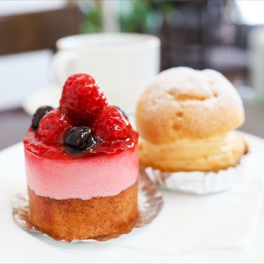 今日は木いちごのムースです