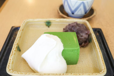 今日は抹茶ババロアです