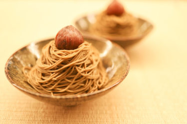 今日は焙じ茶モンブランです