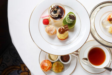 今日はアフタヌーンティーセットです