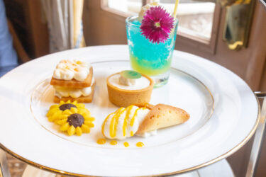 今日はサマーアフタヌーンティーセットです