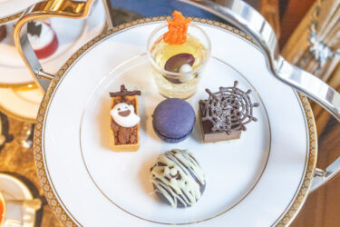 今日はハロウィンアフタヌーン ティーセットです