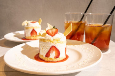 今日はこだわり生クリームのクリスマス いちごショートケーキです