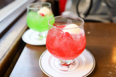 今日はクリームソーダです