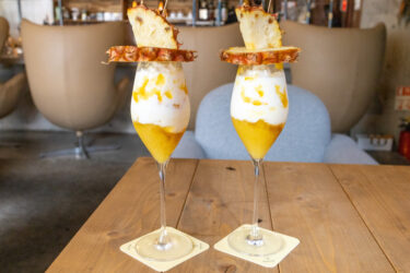 今日は自家製生パインヨーグルトです