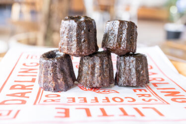 今日はコーヒーカヌレです