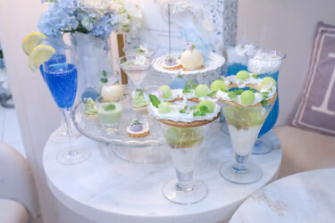 今日はBLUE&PURPLE FLOWERS afternoon teaです
