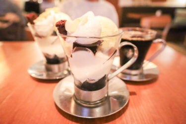 今日はコーヒーゼリーです
