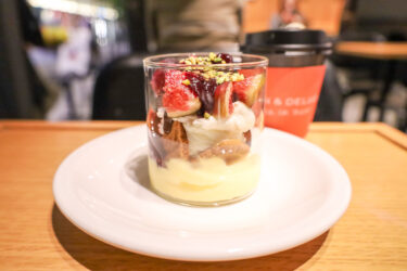 今日は無花果と葡萄のプディングです