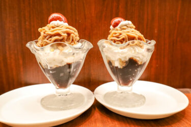 今日はモンブランミニパフェです